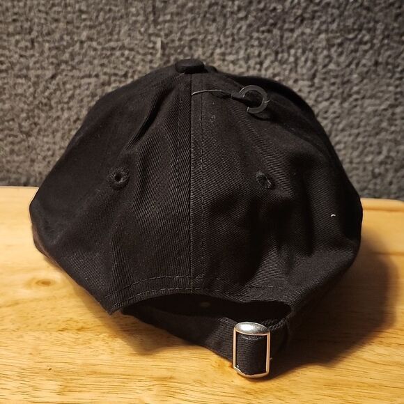 New Era Marquette Golden Eagles Black Sliderback Hat - New - Picture 4 of 9